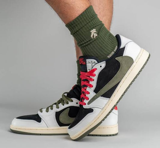 Air Jordan 1 Retro Low OG SP x 
Travis Scott "Olive"