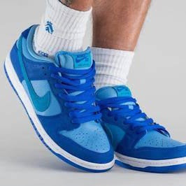 Nike SB Dunk Low
"Blue Raspberry"