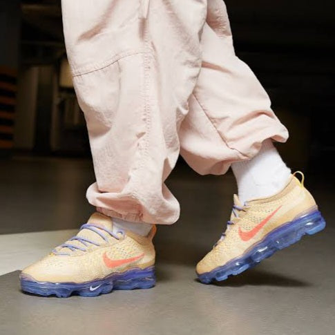 Nike Air VaporMax 2023 Flyknit
"Pale Vanilla Sea Coral" (Women's)