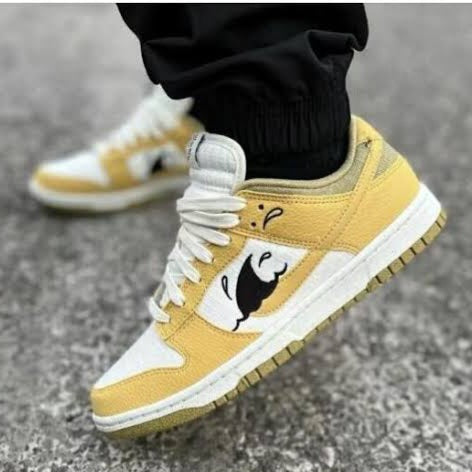 Nike Dunk Low Retro
"Sun Club Wheat Grass Orange"