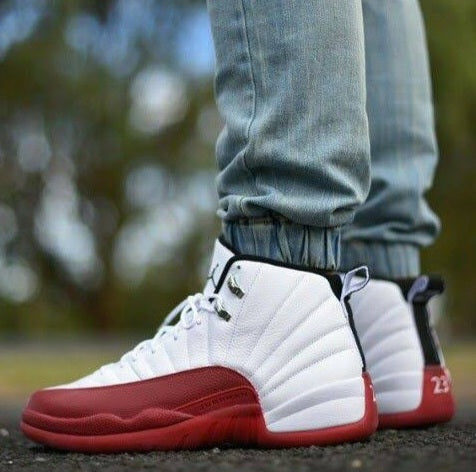 Air Jordan 12 Retro "Cherry"