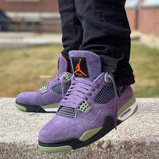 Air Jordan 4 Retro "Canyon Purple"