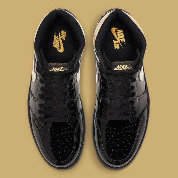 Air Jordan 1 Retro High
"Black Metallic Gold"