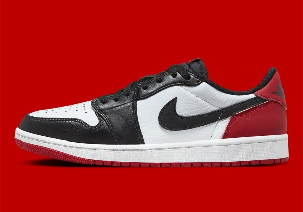 Air Jordan 1 Low
"Black Toe" (2019)