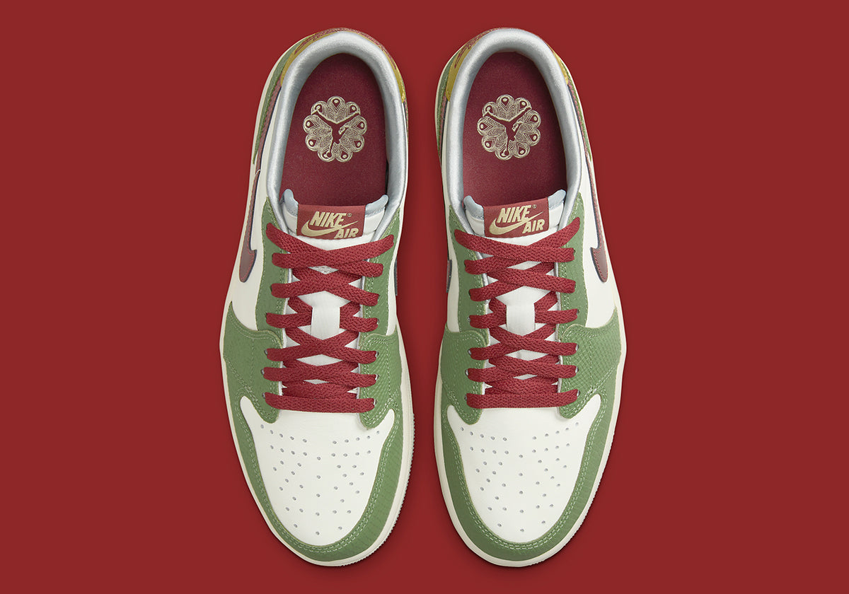 Air Jordan 1 Retro Low OG
"Year of the Dragon" (2024)