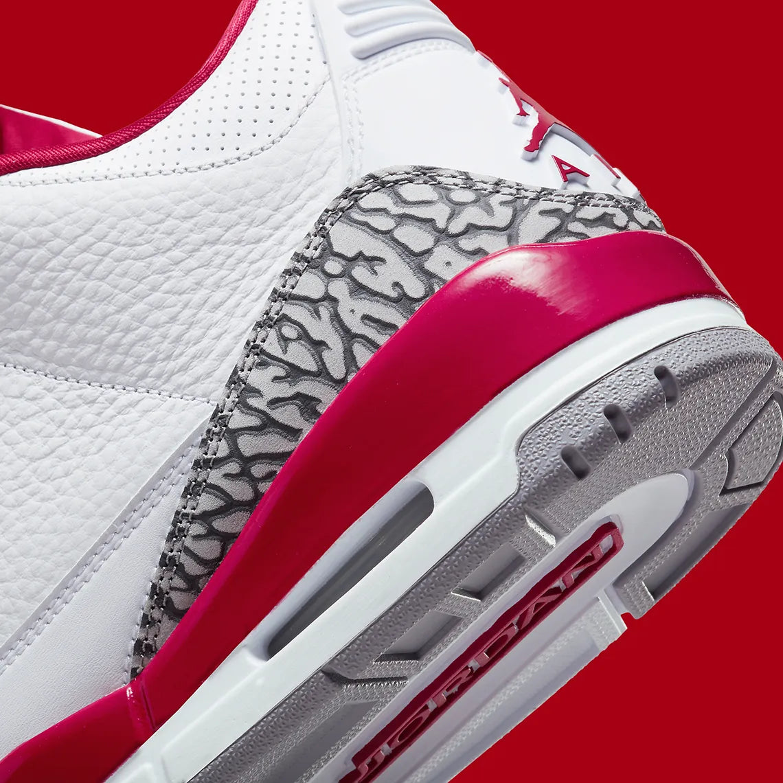 Air Jordan 3 Retro
"Cardinal Red"