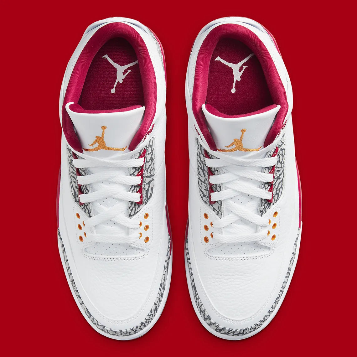 Air Jordan 3 Retro
"Cardinal Red"