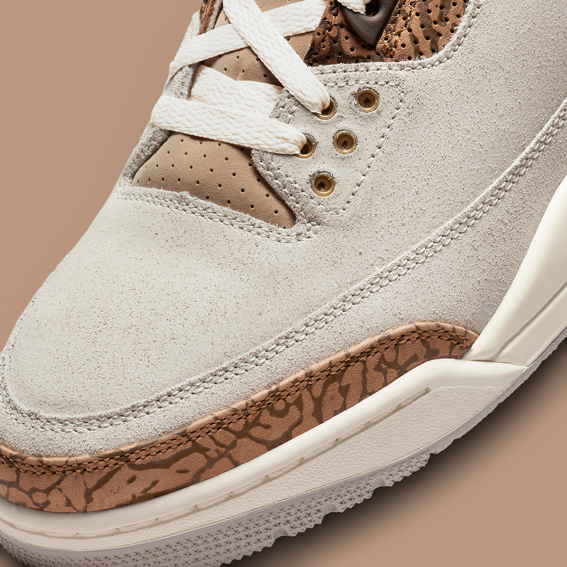 Air Jordan 3 Retro
"Palomino"