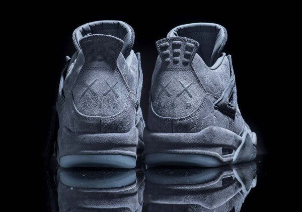 Air Jordan 4 x KAWS "Cool Grey"