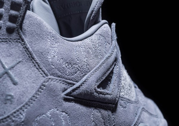 Air Jordan 4 x KAWS "Cool Grey"