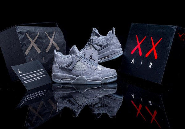 Air Jordan 4 x KAWS "Cool Grey"