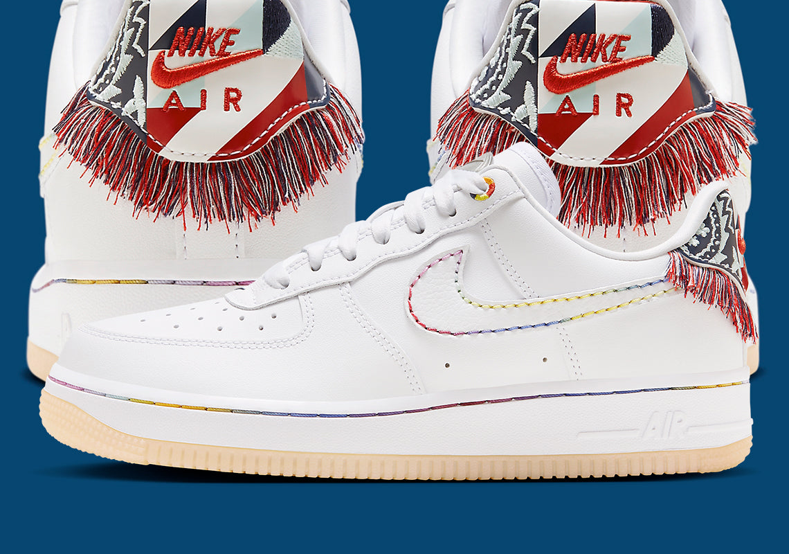 Air Force 1 Low '07 LX
"Native Patterns"