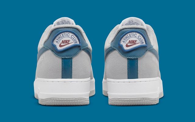 Air Force 1 Low '07 LV8
"Athletic Club Marina Blue"