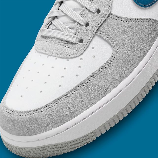 Air Force 1 Low '07 LV8
"Athletic Club Marina Blue"