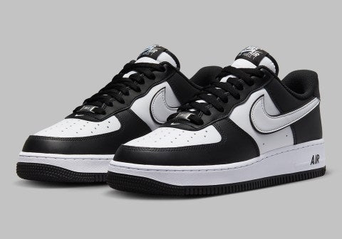 Air Force 1 Low '07
"White Swoosh Panda"