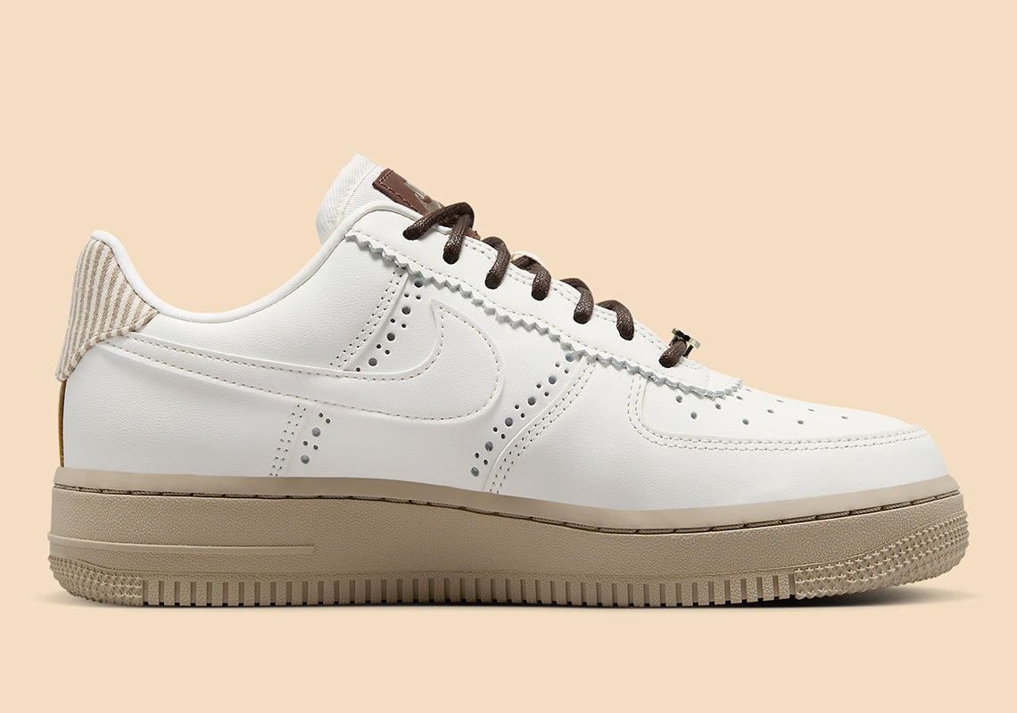 Air Force 1 Low '07 LX
"Brogue Sail" (Women's)