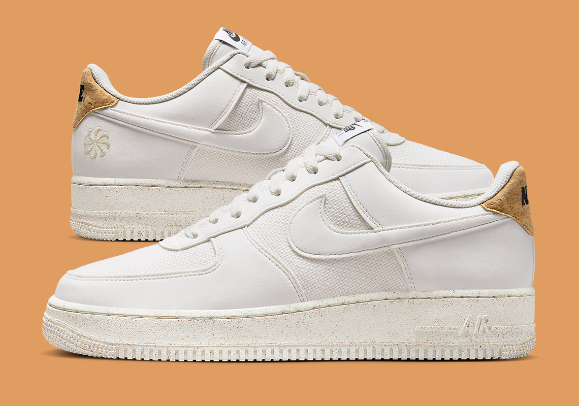 Air Force 1 Low '07 LV8
'Next Nature Cork"