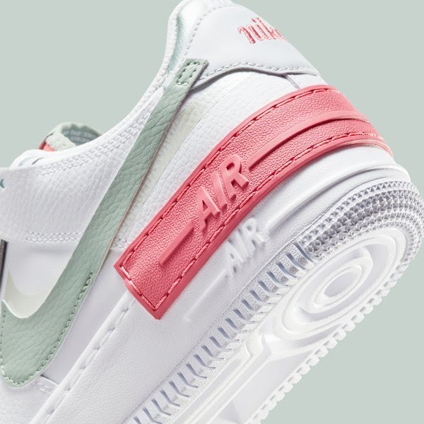 Air Force 1 Shadow
"Archeo Pink" (Women's)