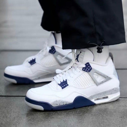 Air Jordan 4 Retro
"Midnight Navy"