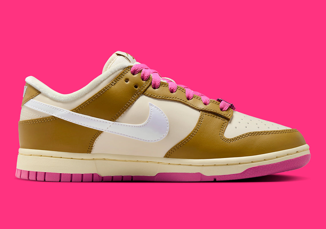 Nike Dunk Low SE
"Just Do it Bronzine Pink" (Women's)