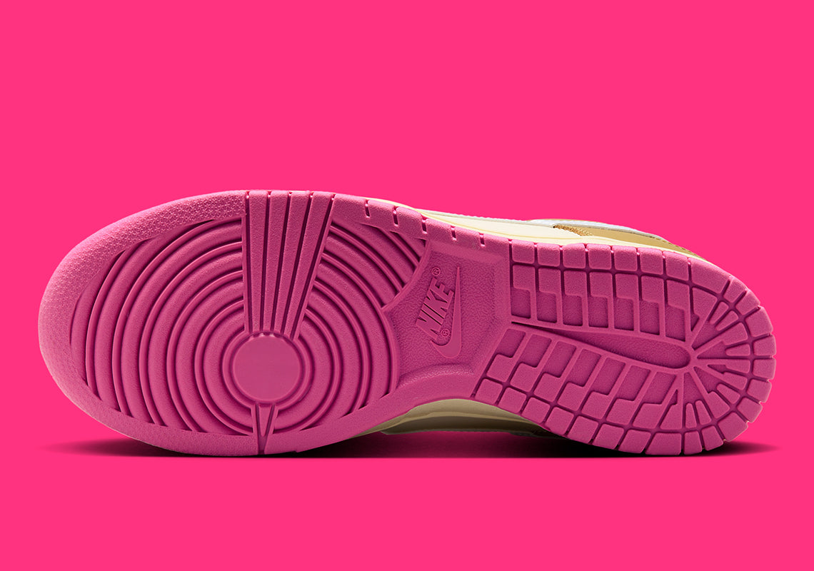 Nike Dunk Low SE
"Just Do it Bronzine Pink" (Women's)