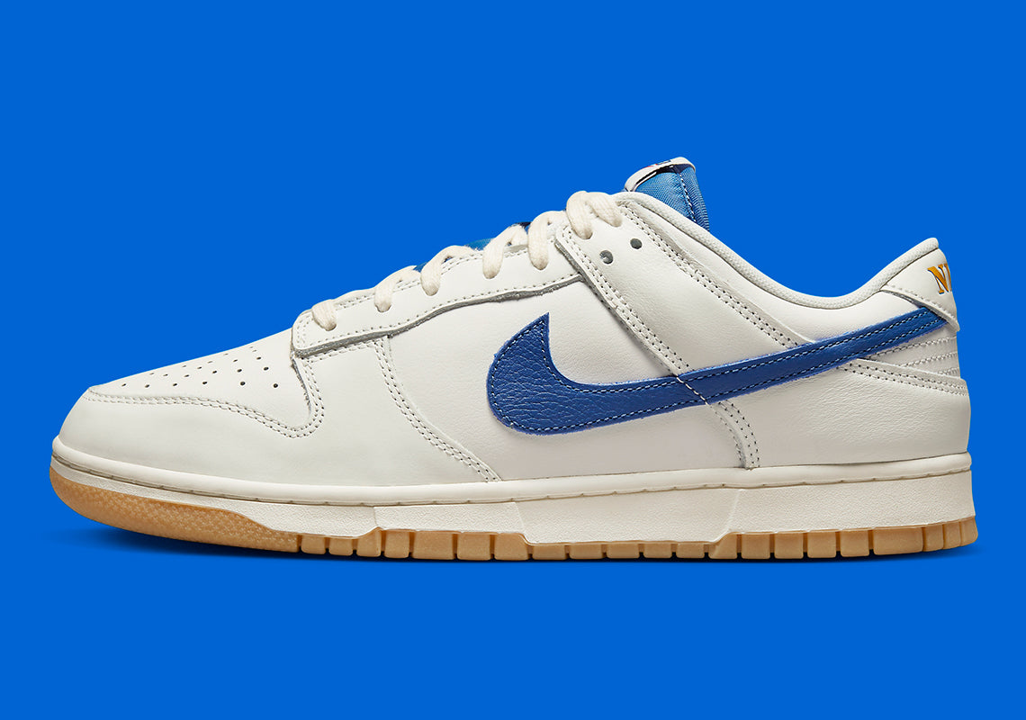 Nike Dunk Low SE "Sail Dark Marina Blue"