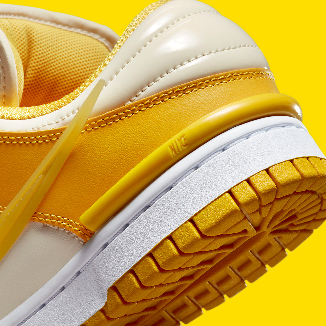 Nike Dunk Low Twist
"Vivid Sulfur" x AMBUSH