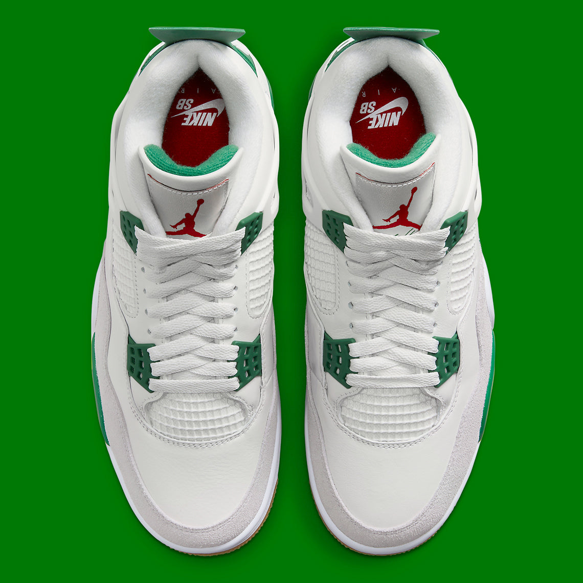 Air Jordan 4 Retro SB “Pine Green"