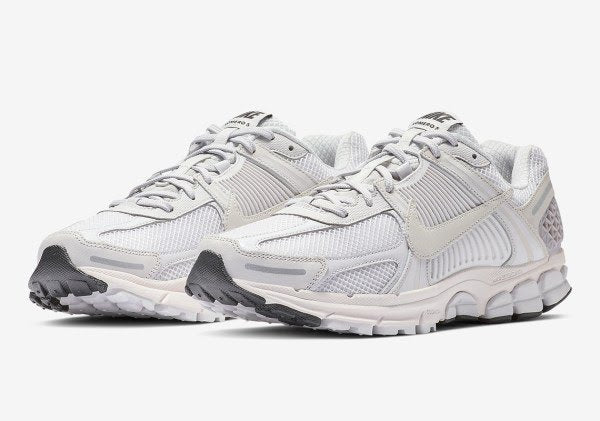 Nike Zoom Vomero 5 SP
"Vast Grey"