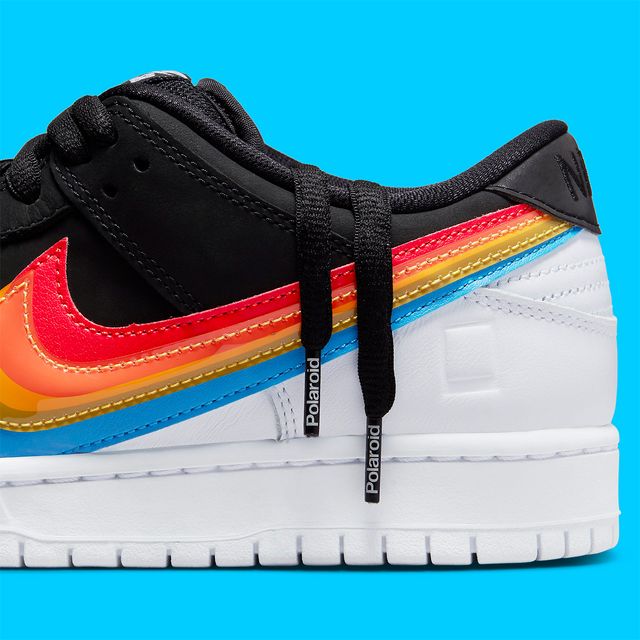 Nike SB Dunk Low
"Polaroid"