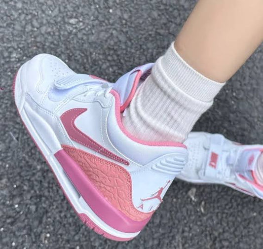 Air Jordan Legacy 312  “Desert Berry”