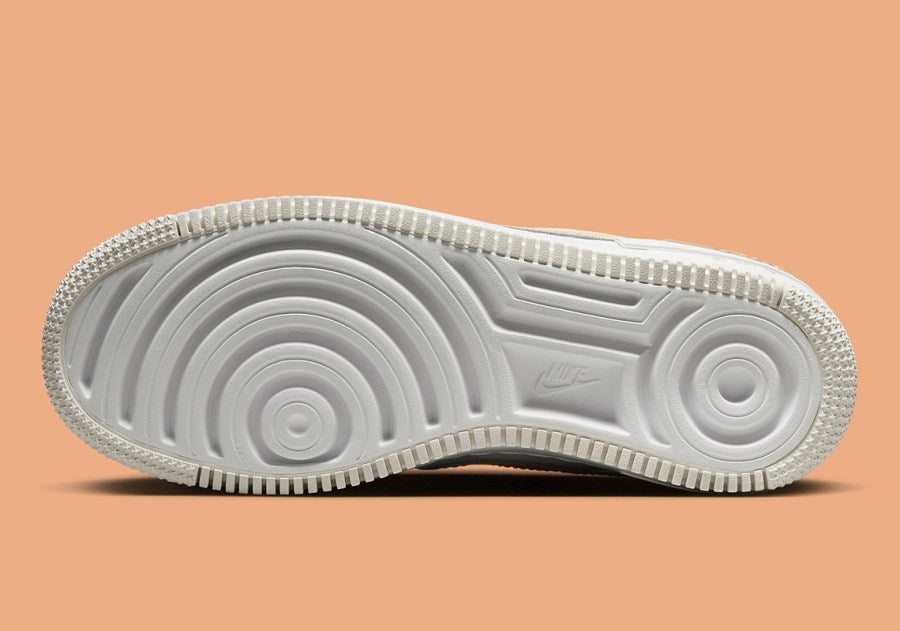 Air Force 1 Low Shadow
"Sail Tan" (Women's)