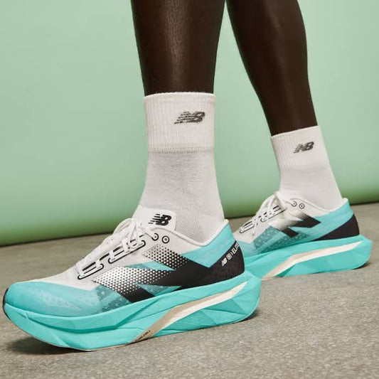 New Balance FuelCell SuperComp Elite v4 "Cyber Jade"