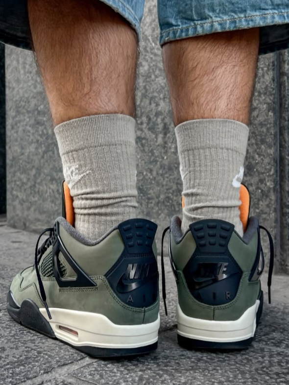 Air Jordan 4 Retro OG SP
"Undefeated" (2025)