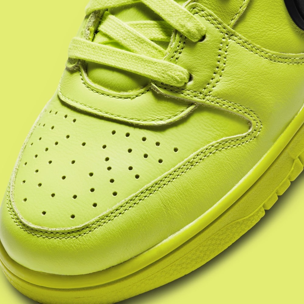 Nike Dunk High x AMBUSH "Flash Lime"