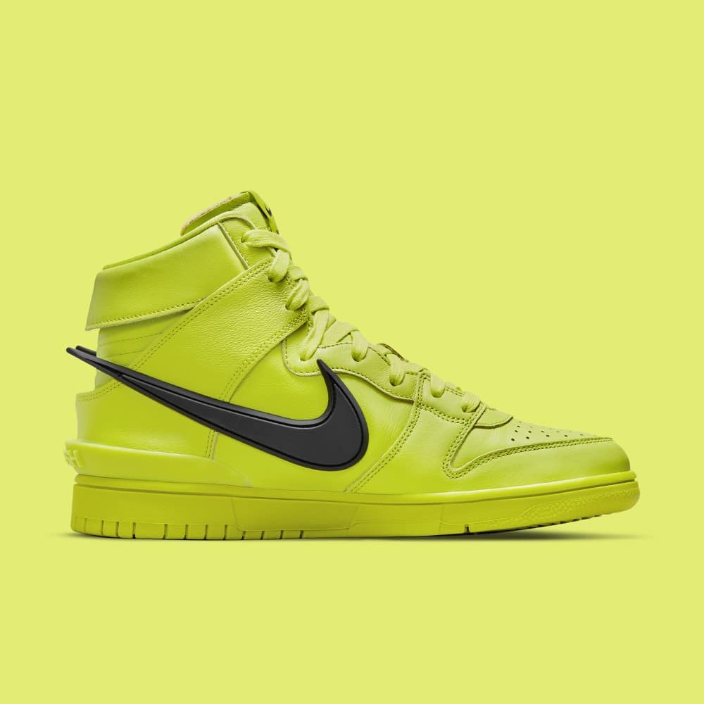 Nike Dunk High x AMBUSH "Flash Lime"