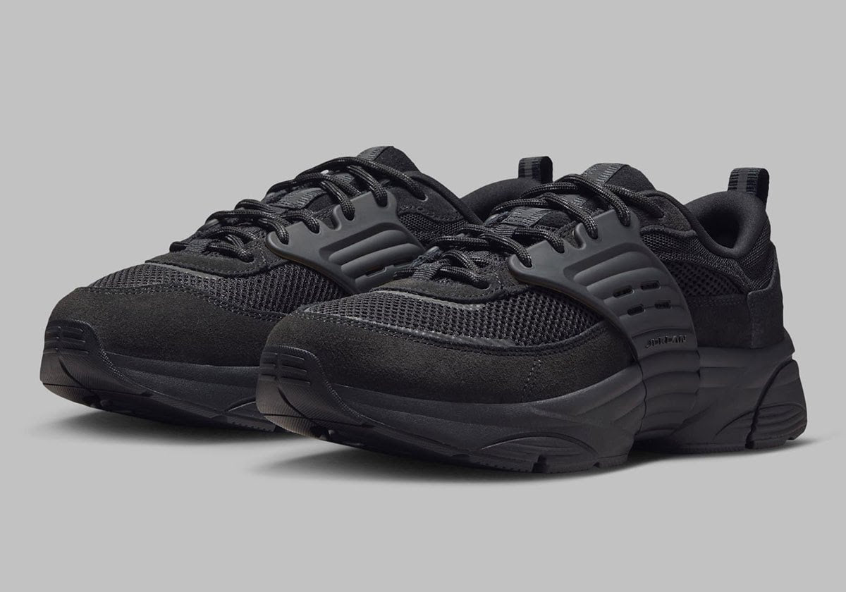 Jordan Trunner O/S "Black Cat"