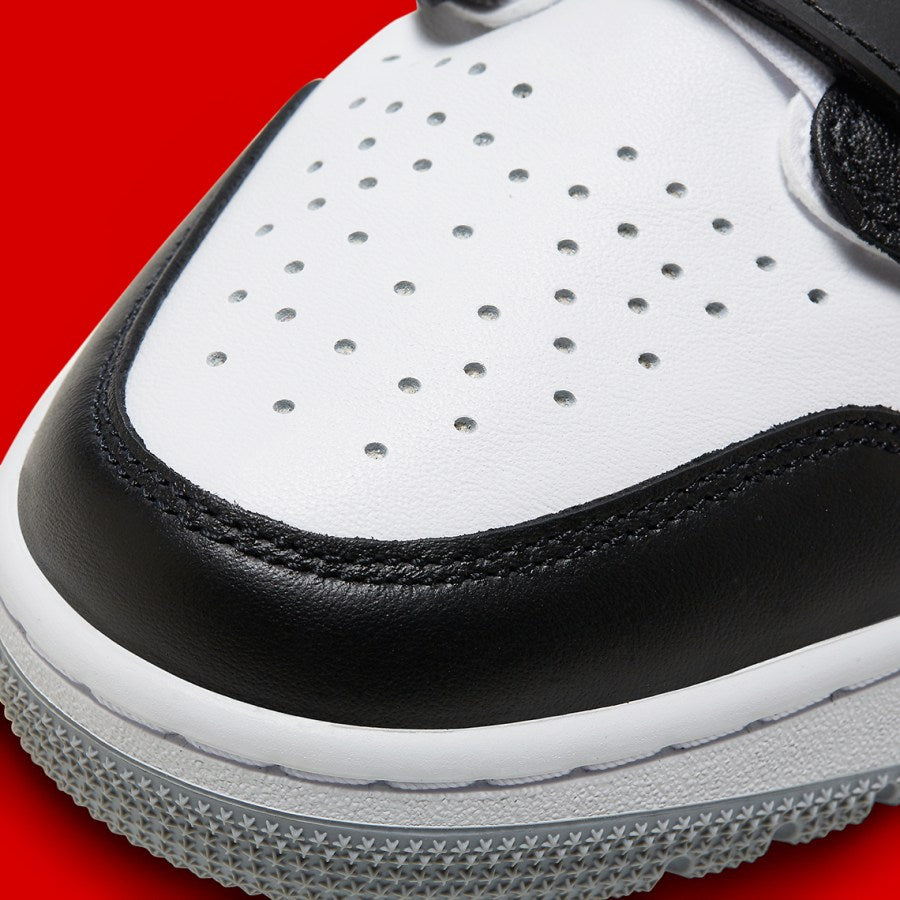 Air Jordan Legacy 312 Low
"Fire Red"