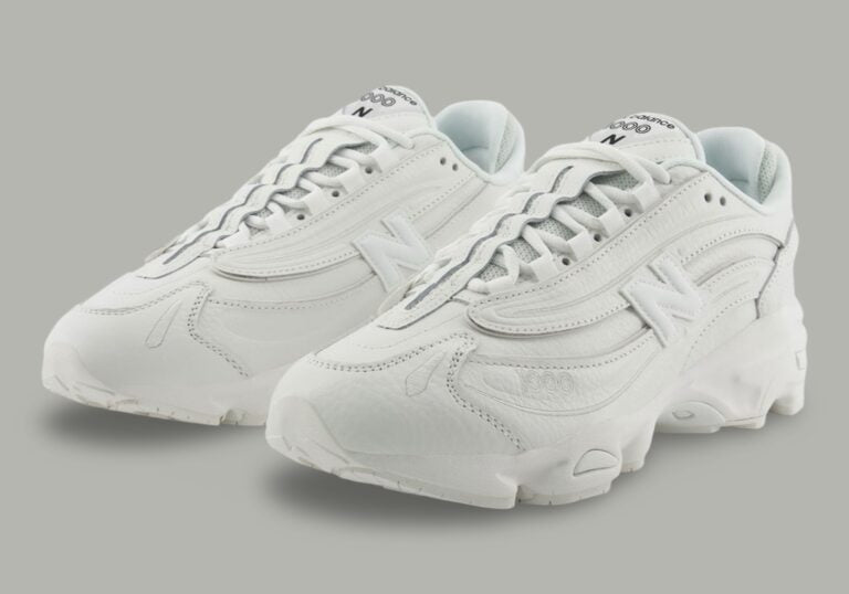 New Balance 1000
"Reflection Sea Salt"