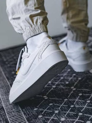 Nike Kwondo 1 x
G-Dragon Peaceminusone "Triple White"