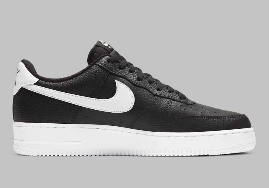 Air Force 1 Low '07 "Black White Pebbled Leather"