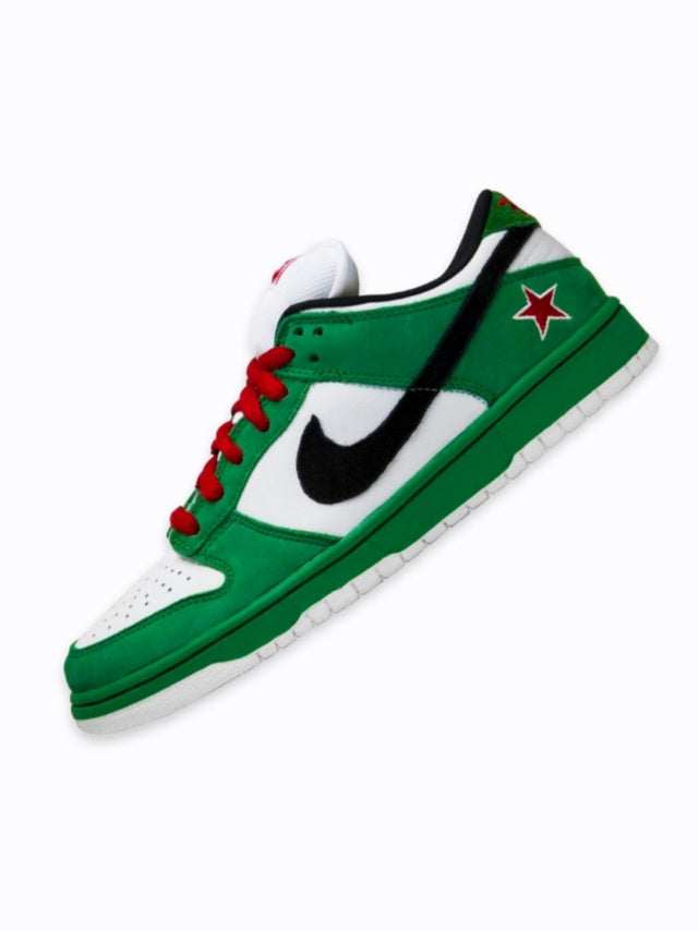 Nike SB Dunk Low
"Heineken"