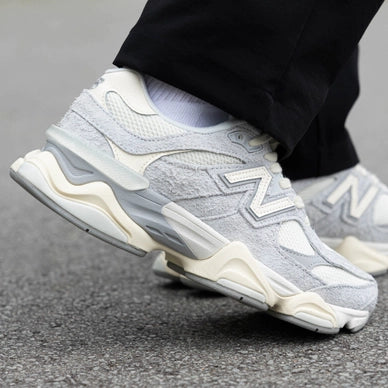 New Balance 9060 "Quartz Grey"