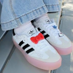 Adidas Sambae
"Hello Kitty" (Women's)