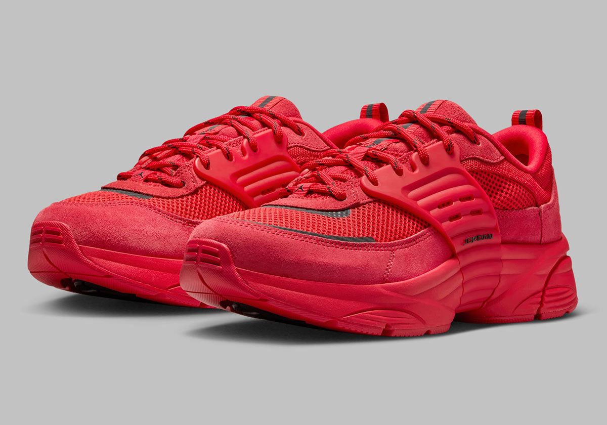 Jordan Trunner O/S "University Red"