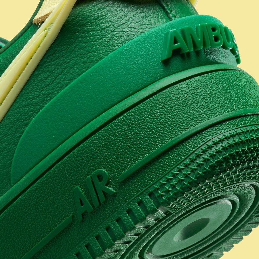 Air Force 1 Low SP x AMBUSH "Pine Green"