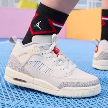 Air Jordan Spizike Low
"Coconut Milk"