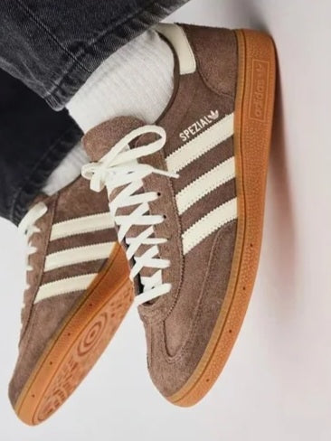 Adidas Handball Spezial
"Earth Strata Gum" (Women's)