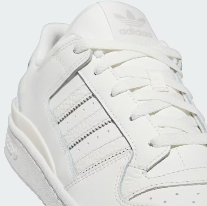 Adidas Forum Low CL
"Core White Cloud White Grey"