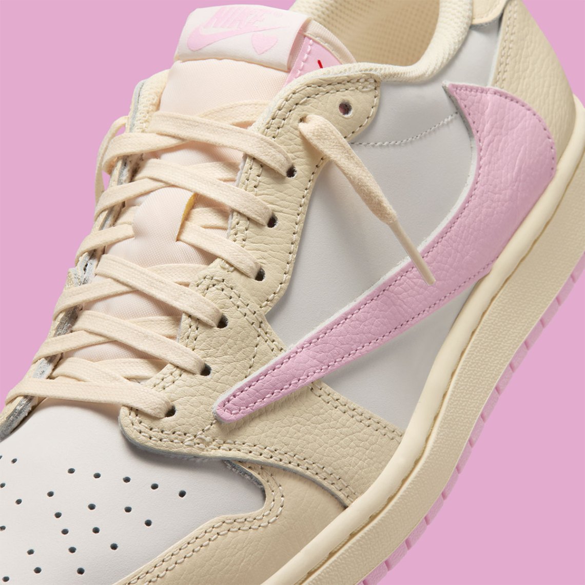 Air Jordan 1 Retro Low OG SP
x Travis Scott "Shy Pink"